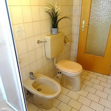 Apartment Specht - Haus Grauer Esel -3- *
